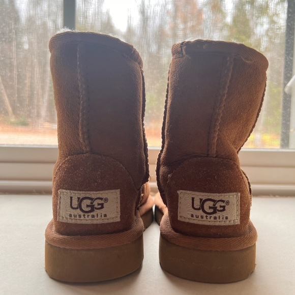 Toddler Uggs - Picture 3 of 3